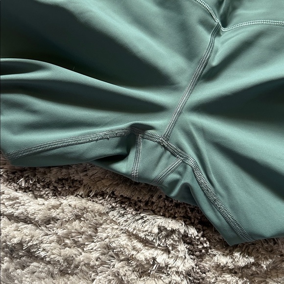 Lululemon Peloton high-rise Wunder Under legging - Picture 8 of 8